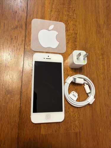 Apple iphone 64gb md645ll a - 5,
